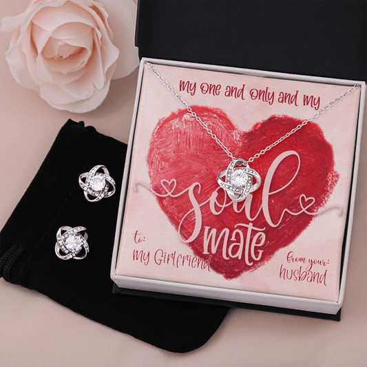 CardWelry Valentines Gifts To Girlfriend, My One and Only Soulmate, Gorgeous Earing and Necklace Gift Set for Girlfriend Jewelry Standard Box